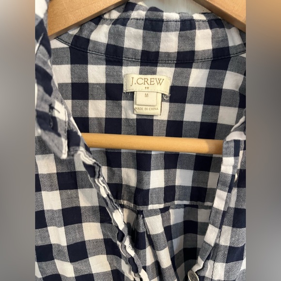 J Crew Medium womans button up checker shirt - Picture 4 of 6